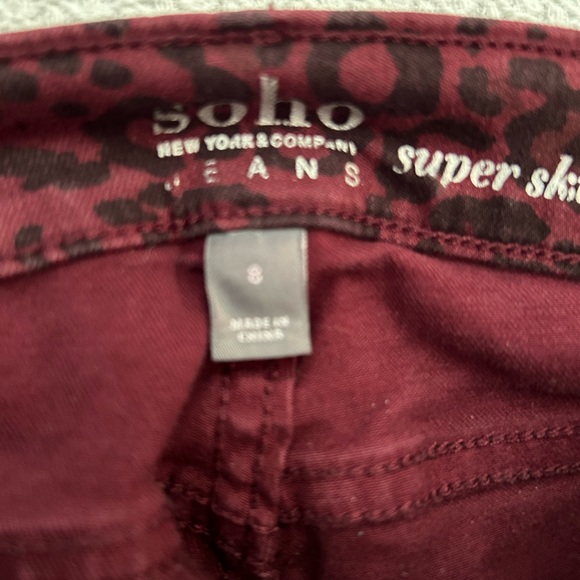 🎃 Burgundy cheetah print, super skinny jeans. 🎃 - Picture 3 of 7
